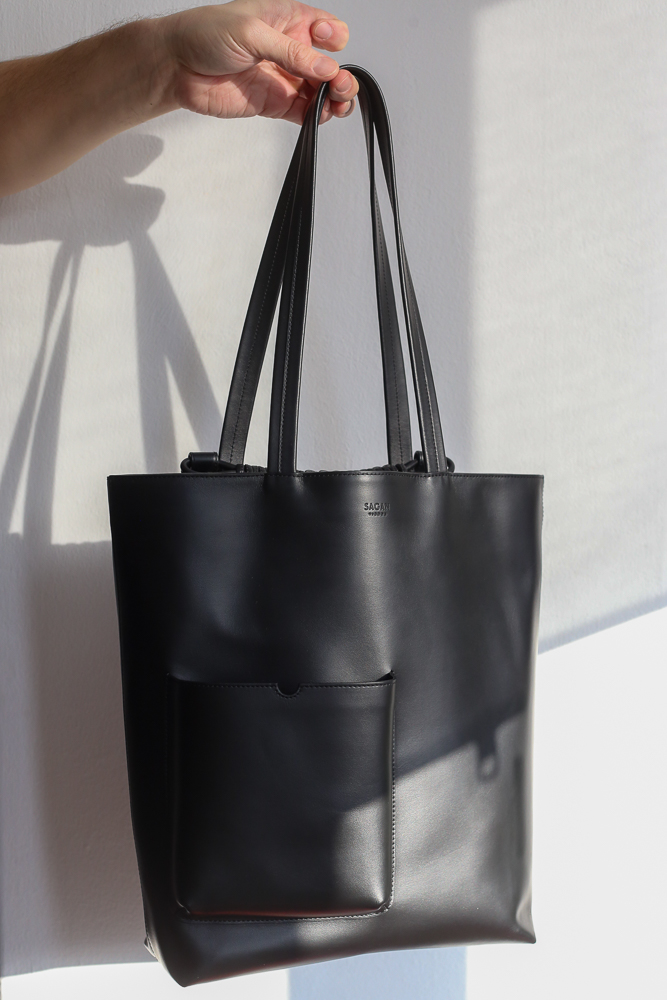 Sagan Vienna Pazar Book Tote aus schwarzem Glattleder, perfekter Zustand, frisch gereinigt und gepflegt – Borsa Nera Wien