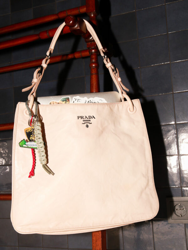 Prada Schultertasche