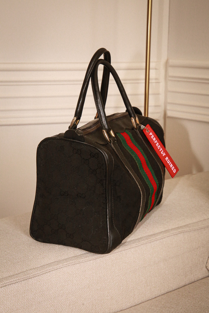 Gucci Vintage Boston Bag 1970er Jahre mit GG Canvas und Web Stripe, klassische Designer Tasche aus Italien – Borsa Nera Wien