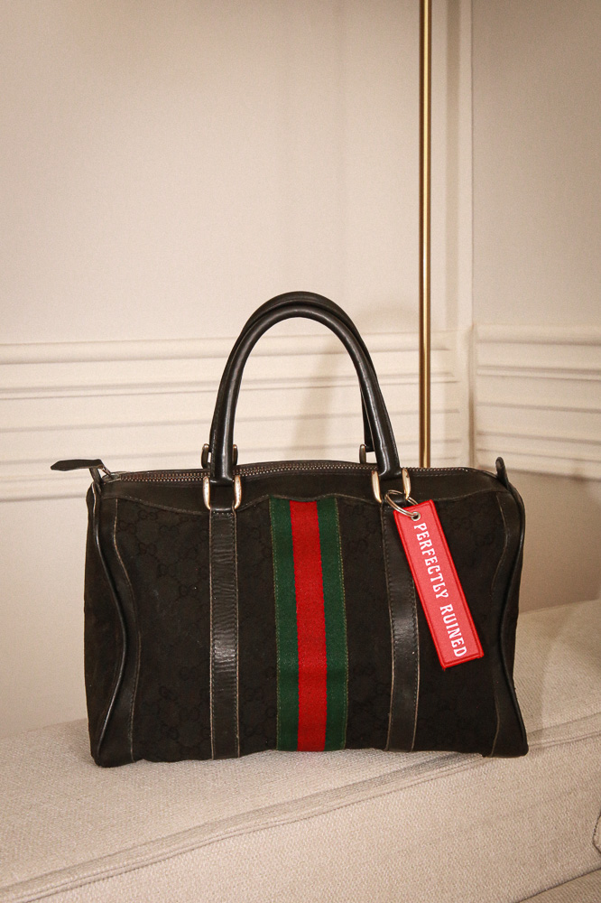 Gucci Vintage Boston Bag 1970er Jahre mit GG Canvas und Web Stripe, klassische Designer Tasche aus Italien – Borsa Nera Wien