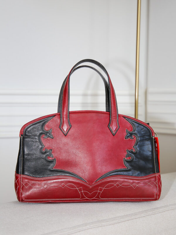 Etro Lederhandtasche in Rot und Schwarz mit dekorativen Nähten, strukturierte Designer Tasche in sehr gutem Zustand – Borsa Nera Wien